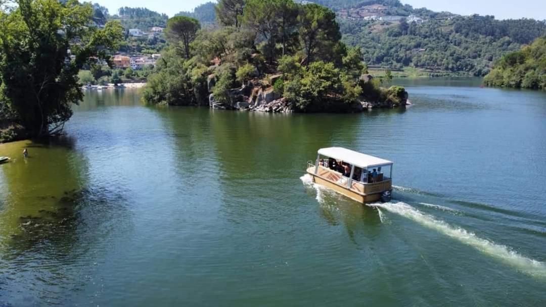 شقة Burguesinha Al Entre-Os-Rios المظهر الخارجي الصورة